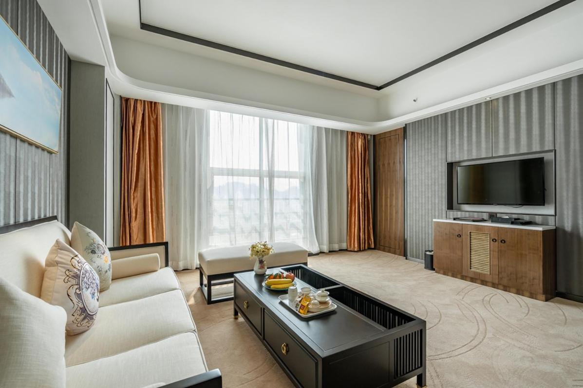 Shenzhen Estern Banshan Hotel Buitenkant foto