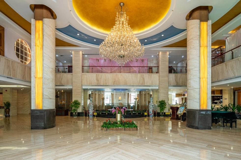 Shenzhen Estern Banshan Hotel Buitenkant foto